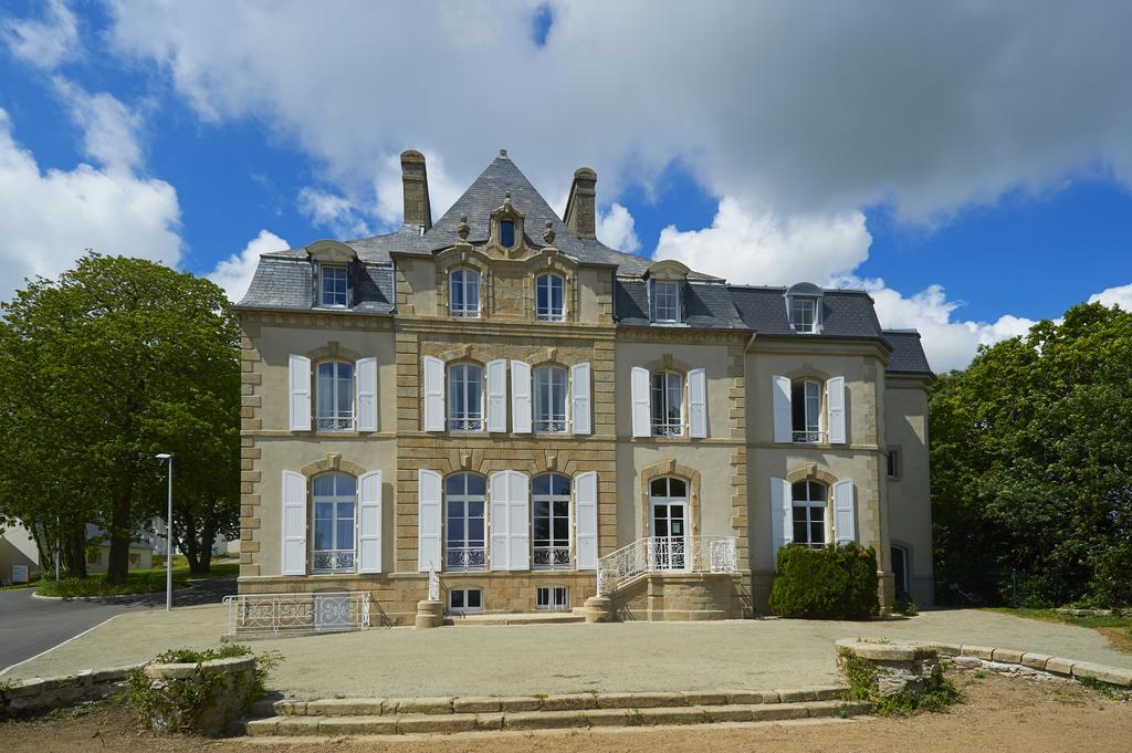 Terres De France Le Domaine De La Baie Hotel Audierne Exterior photo